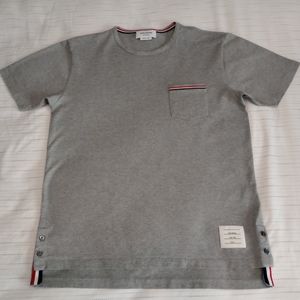 THOM BROWNE T-Shirt